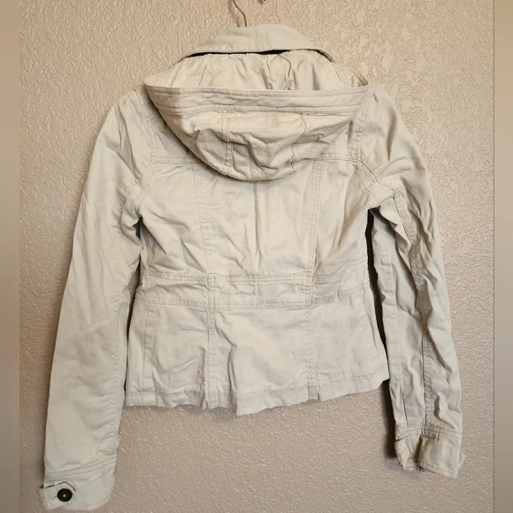 Hollister Jacket - Picture 2 of 3